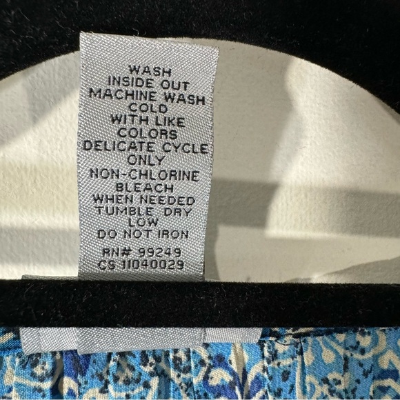 Catherines Blue Crinkle tunic top with silver studs 3X - Picture 12 of 12